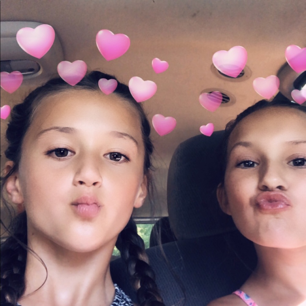 Meet your Posher, Hannah